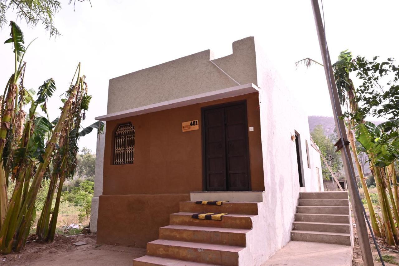 מלון אלוואר Namanbagh מראה חיצוני תמונה